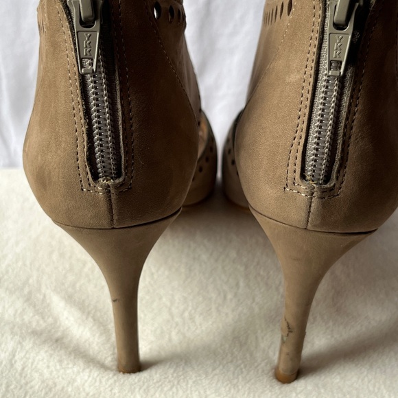 Klub Nico Mallia Open Toe Cut out Pumps Dress High Heel Booties - Nubuck - 7 sz - Picture 4 of 11